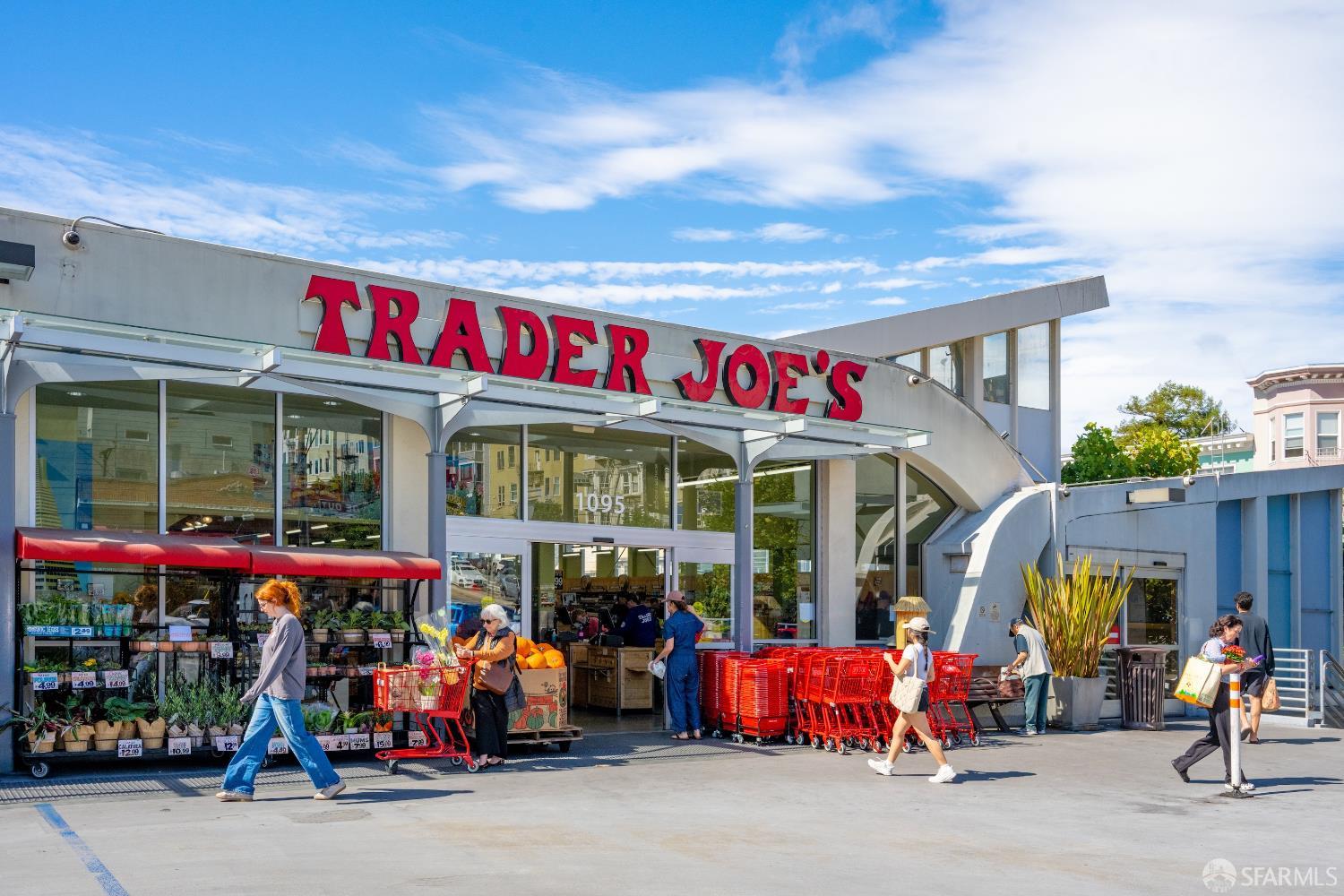 Photo #17: 425076616 Listing: Photo #17