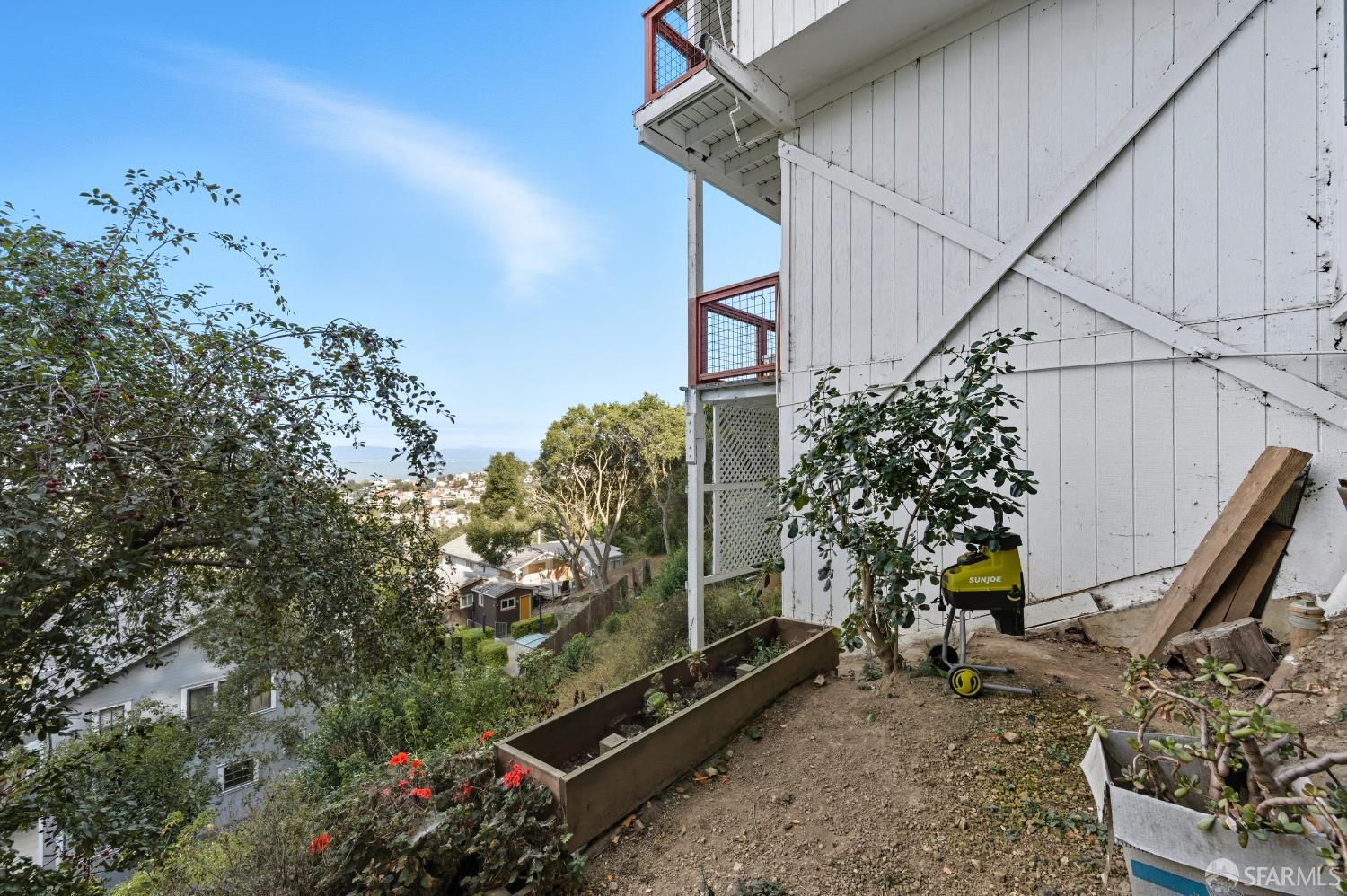 Detail Gallery Image 36 of 57 For 253 Kings Rd, Brisbane,  CA 94005 - 4 Beds | 3/1 Baths