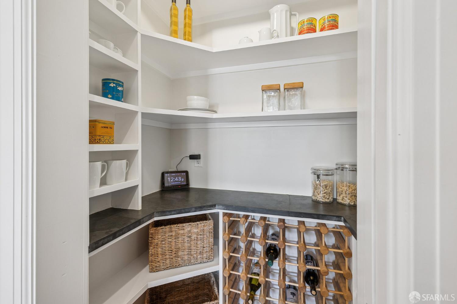 Photo #11: 425078241 Listing: Photo #11