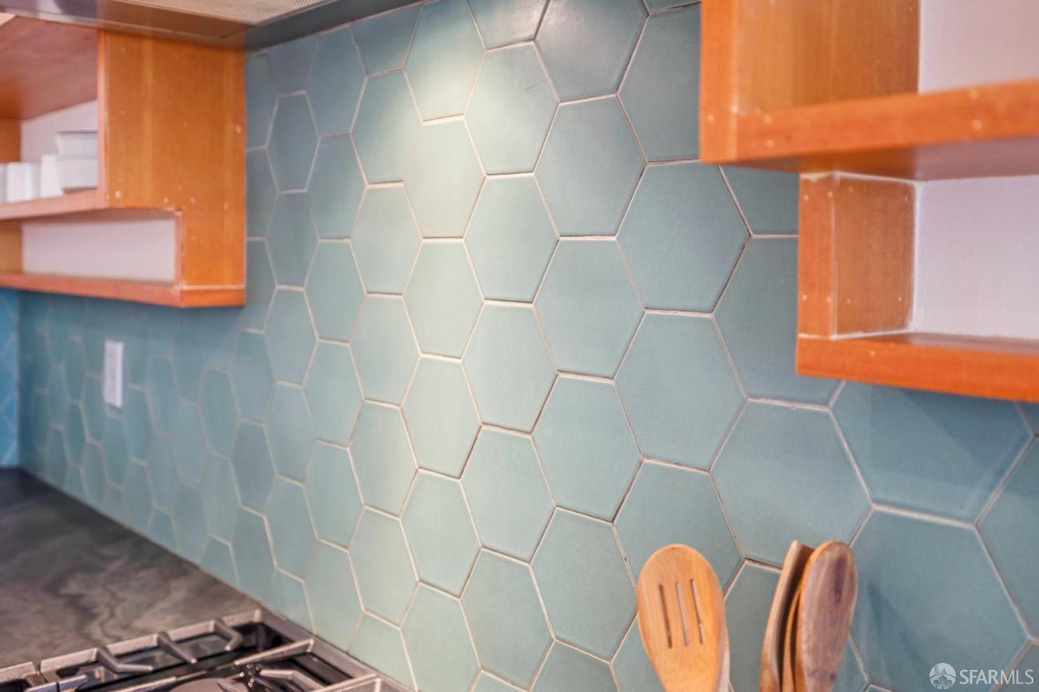 Photo #13: 425078241 Listing: Photo #13