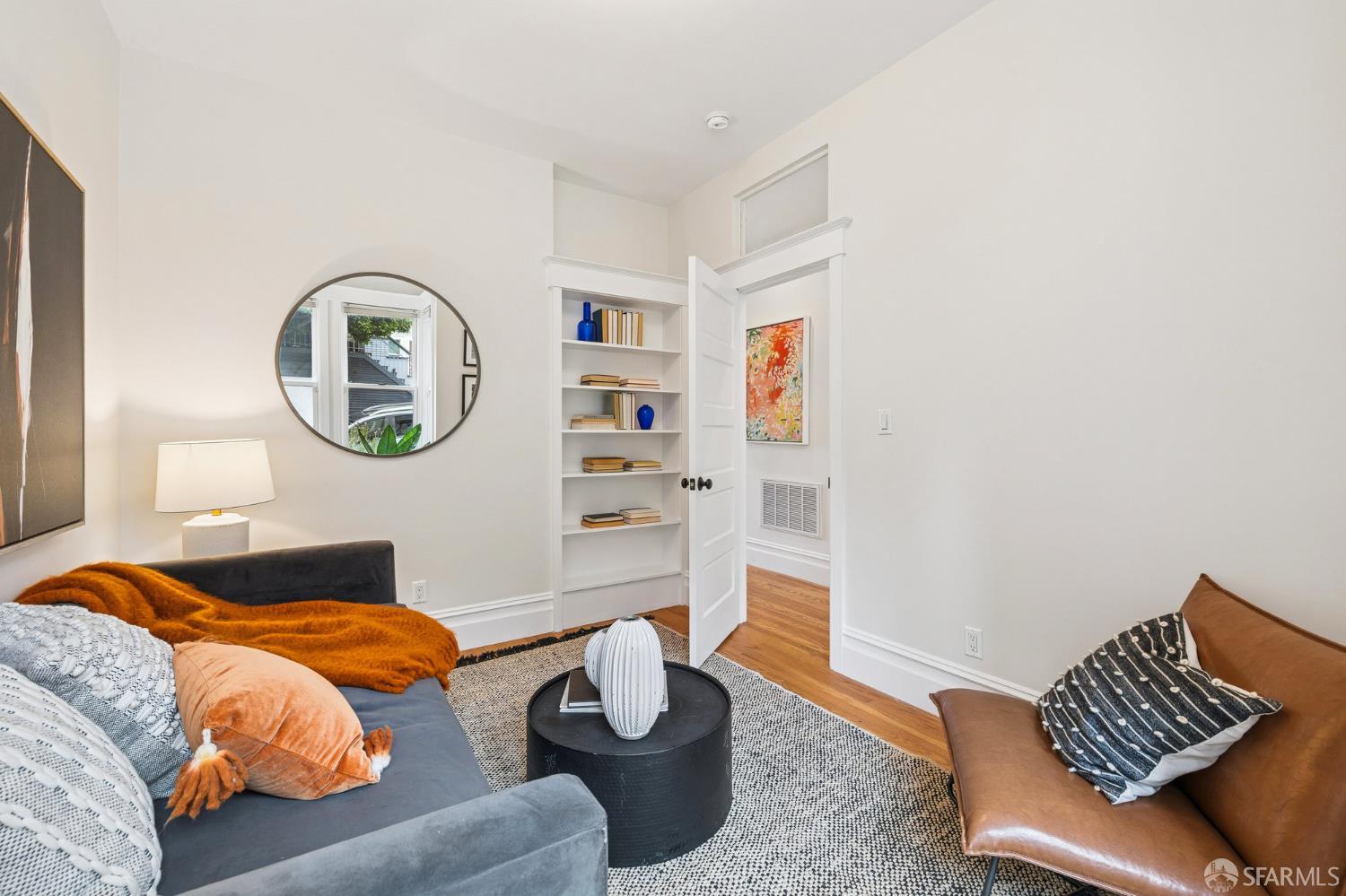 Photo #4: 425078241 Listing: Photo #4