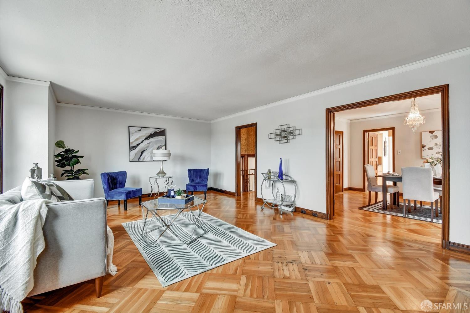 Detail Gallery Image 5 of 53 For 2116 18th Ave, San Francisco,  CA 94116 - 4 Beds | 3 Baths