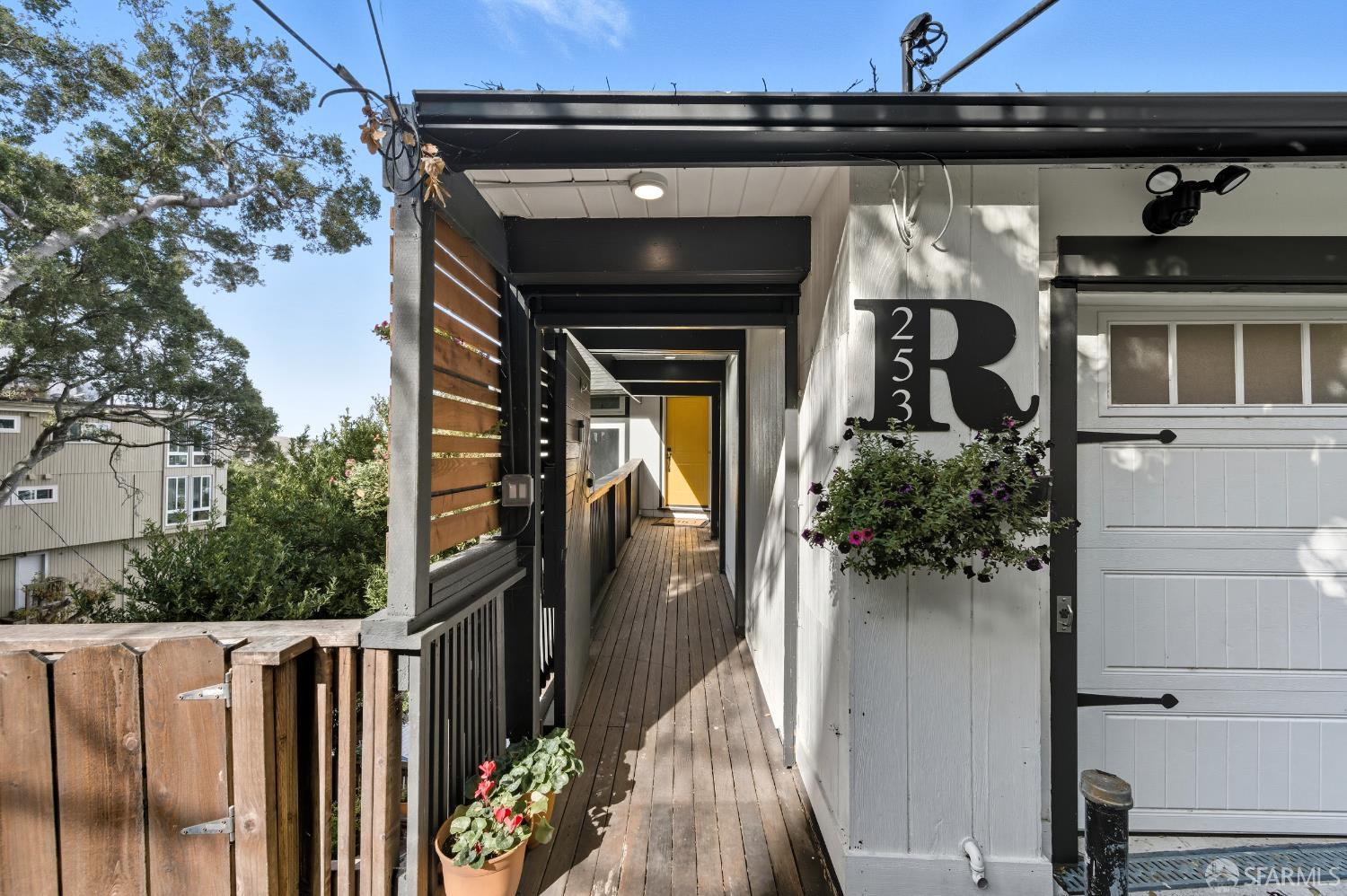 Detail Gallery Image 47 of 57 For 253 Kings Rd, Brisbane,  CA 94005 - 4 Beds | 3/1 Baths