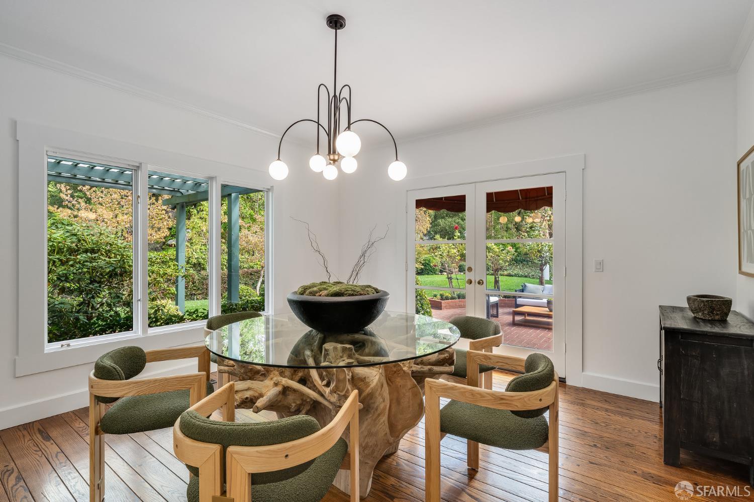 Detail Gallery Image 9 of 69 For 16244 Kennedy Rd, Los Gatos,  CA 95032 - 5 Beds | 3 Baths