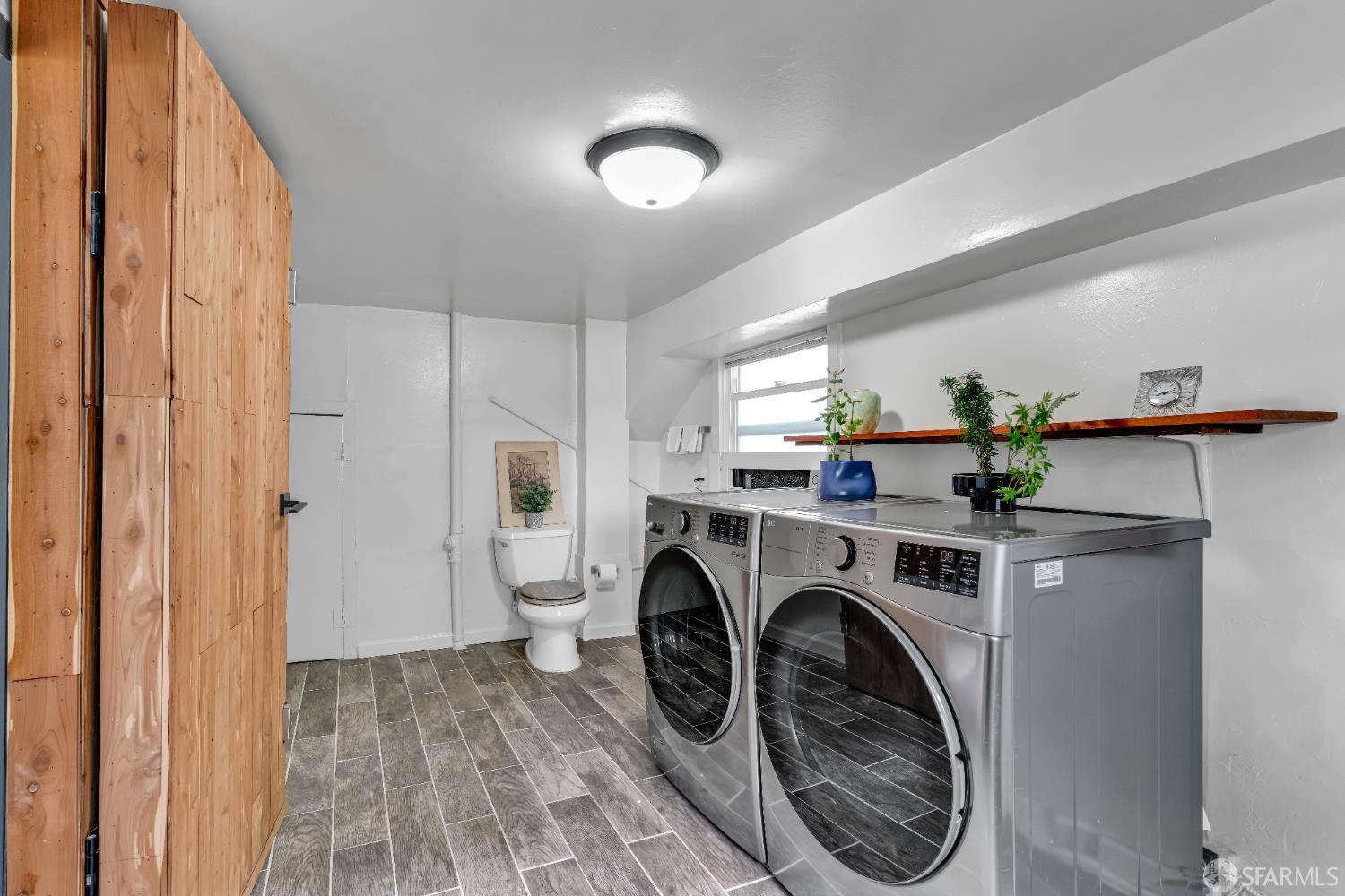 Detail Gallery Image 37 of 42 For 2918 Newbury St, Berkeley,  CA 94703 - 3 Beds | 1/1 Baths