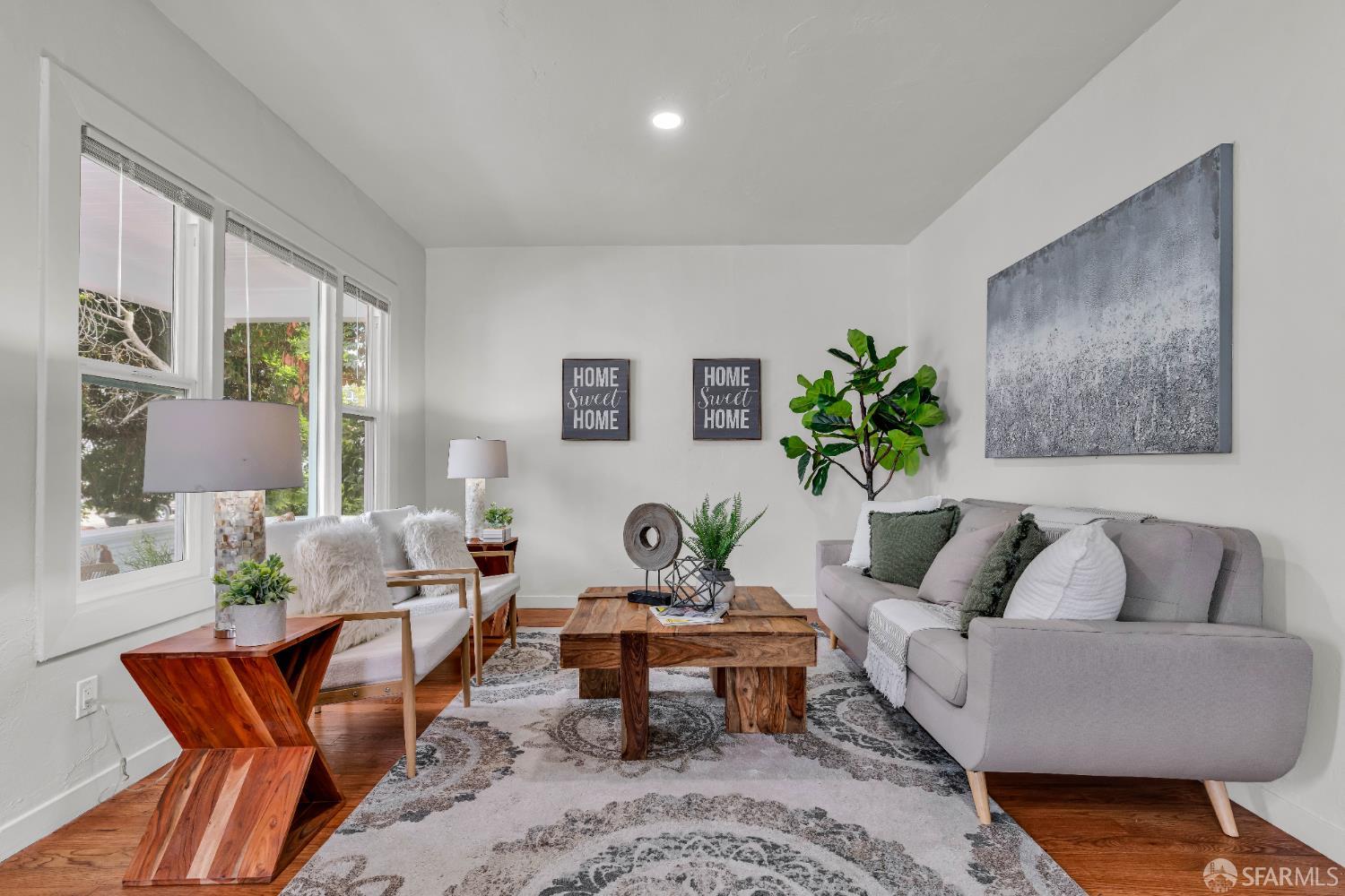 Detail Gallery Image 7 of 42 For 2918 Newbury St, Berkeley,  CA 94703 - 3 Beds | 1/1 Baths