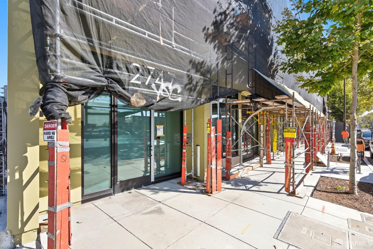 Detail Gallery Image 31 of 34 For 2747 San Pablo Ave #406,  Berkeley,  CA 94702 - 2 Beds | 1 Baths