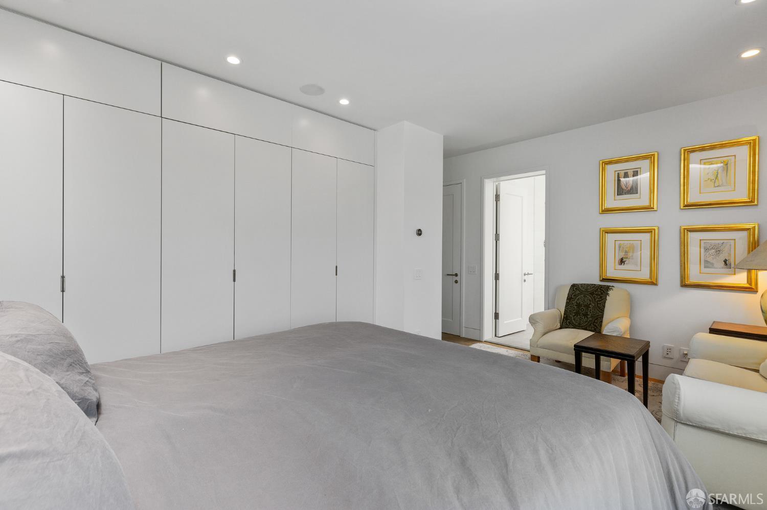 Detail Gallery Image 47 of 83 For 1338 Filbert St a,  San Francisco,  CA 94109 - 4 Beds | 4 Baths