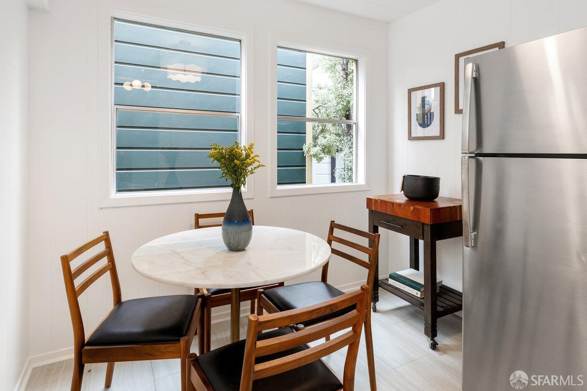 Detail Gallery Image 30 of 42 For 221 Scott St, San Francisco,  CA 94117 - – Beds | – Baths