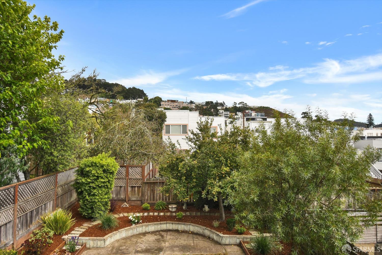 Detail Gallery Image 25 of 53 For 2116 18th Ave, San Francisco,  CA 94116 - 4 Beds | 3 Baths