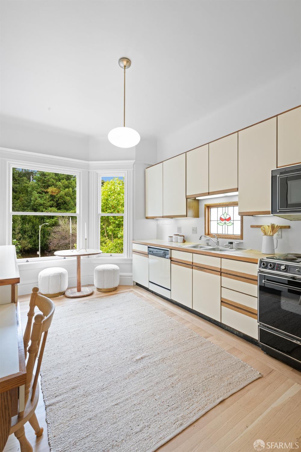 Detail Gallery Image 38 of 69 For 171 E Buena Vista Ave, San Francisco,  CA 94117 - 3 Beds | 2 Baths