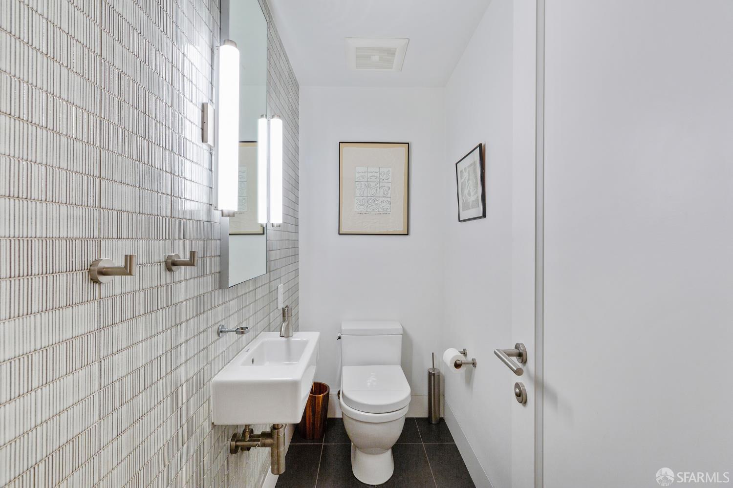 Detail Gallery Image 66 of 83 For 1338 Filbert St a,  San Francisco,  CA 94109 - 4 Beds | 4 Baths