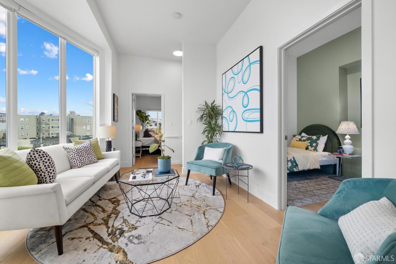 Detail Gallery Image 6 of 47 For 2418 20th Ave #101,  San Francisco,  CA 94116 - 2 Beds | 2 Baths