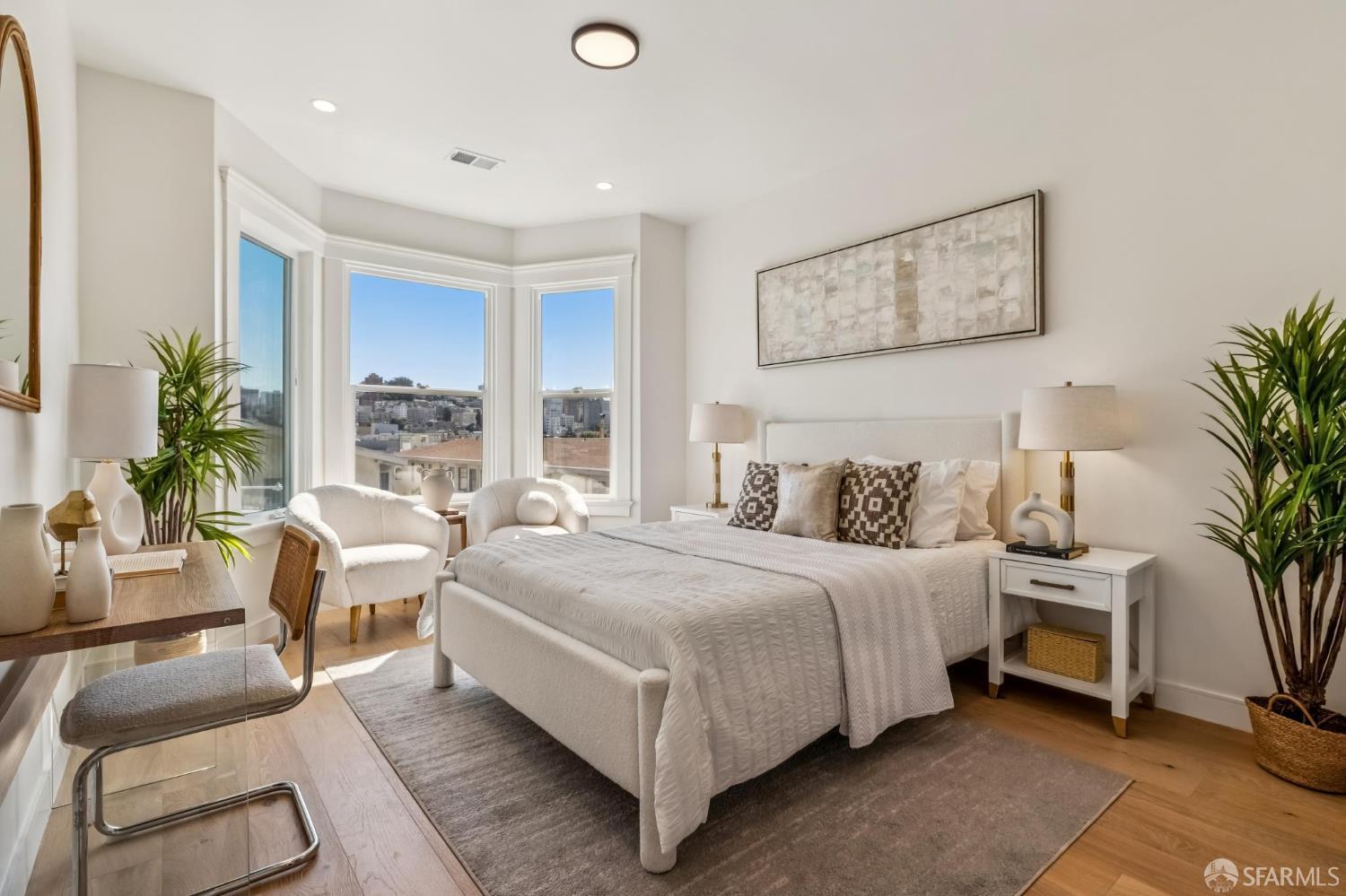 Detail Gallery Image 10 of 19 For 1234 Francisco St #5,  San Francisco,  CA 94123 - 2 Beds | 2 Baths