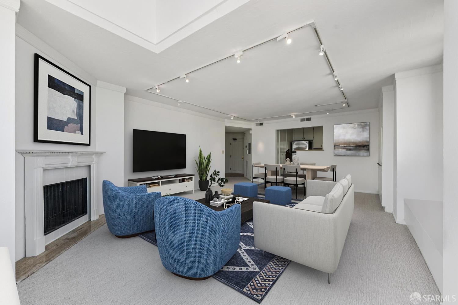 Photo #2: 425078287 Listing 