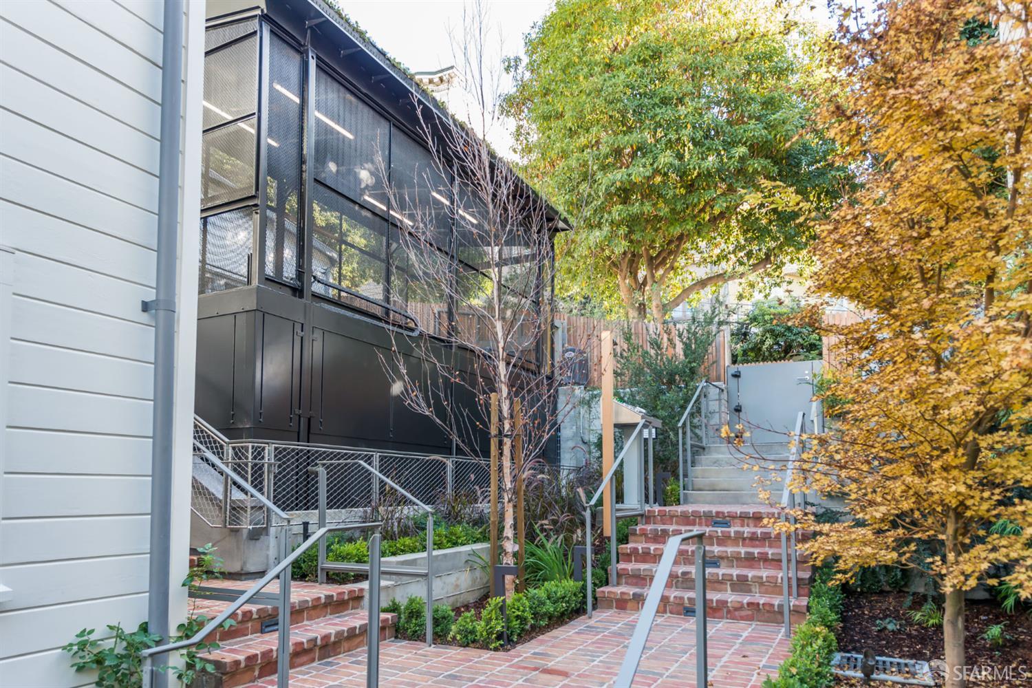 Detail Gallery Image 80 of 83 For 1338 Filbert St a,  San Francisco,  CA 94109 - 4 Beds | 4 Baths