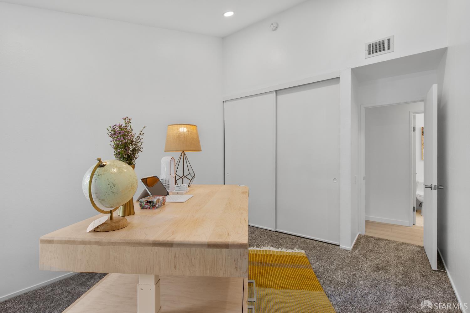 Detail Gallery Image 24 of 44 For 3374 Brittan Ave #13,  San Carlos,  CA 94070 - 3 Beds | 2 Baths