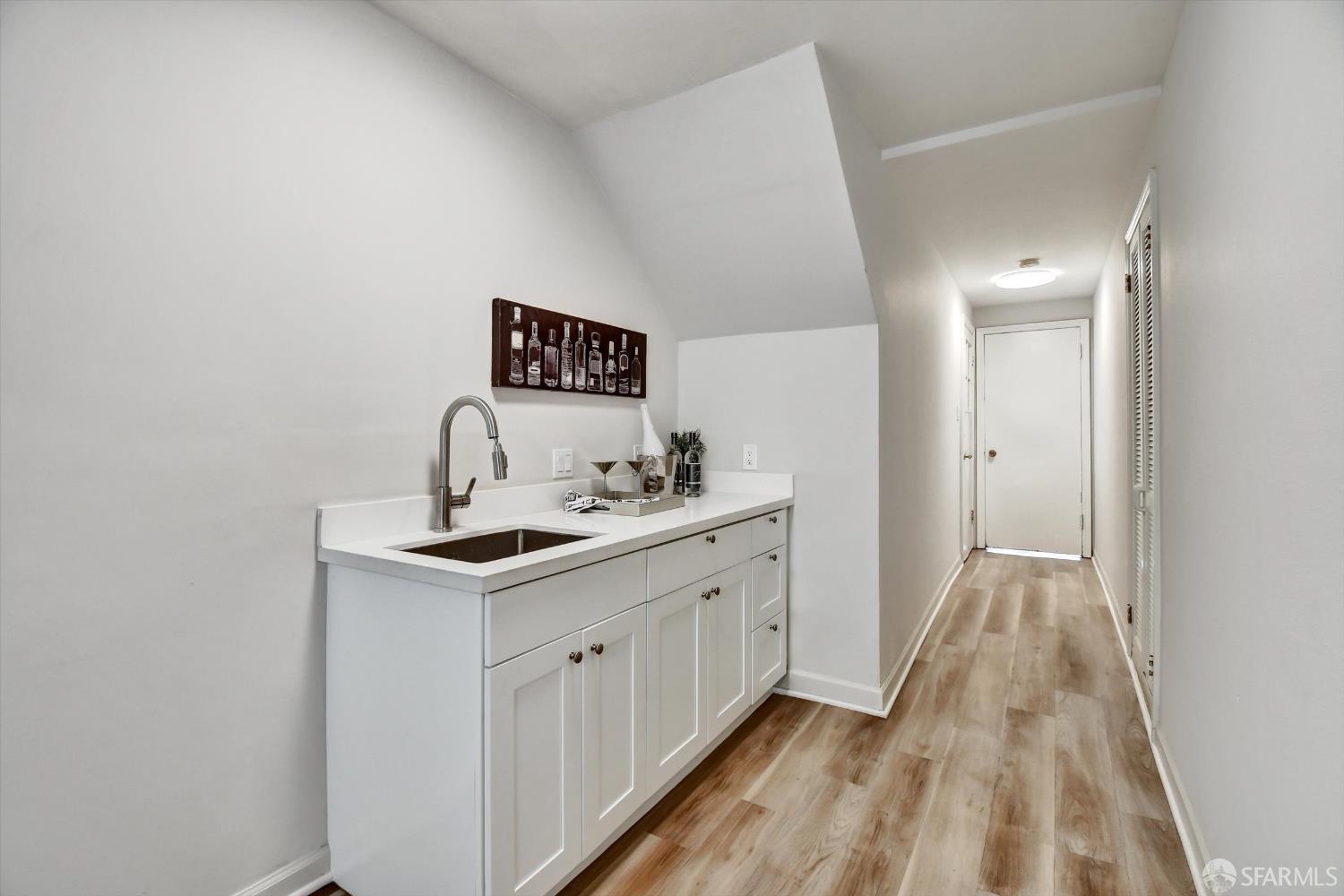 Detail Gallery Image 46 of 53 For 2116 18th Ave, San Francisco,  CA 94116 - 4 Beds | 3 Baths