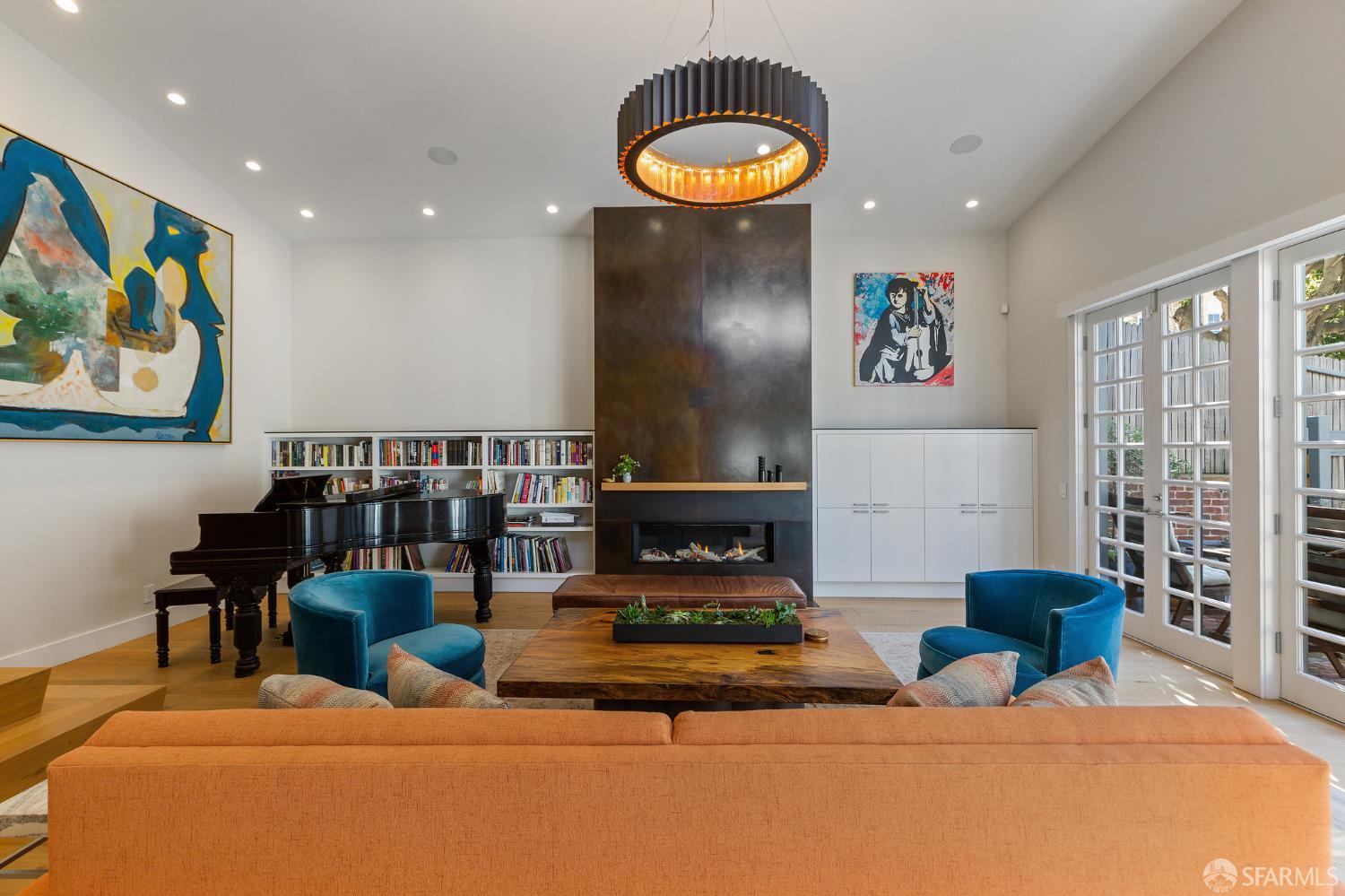 Detail Gallery Image 11 of 83 For 1338 Filbert St a,  San Francisco,  CA 94109 - 4 Beds | 4 Baths