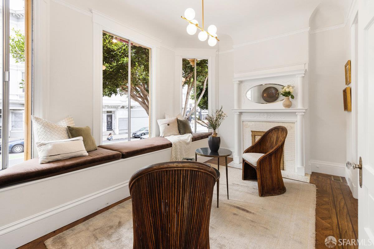 Detail Gallery Image 4 of 16 For 221 Scott St, San Francisco,  CA 94117 - 1 Beds | 1 Baths