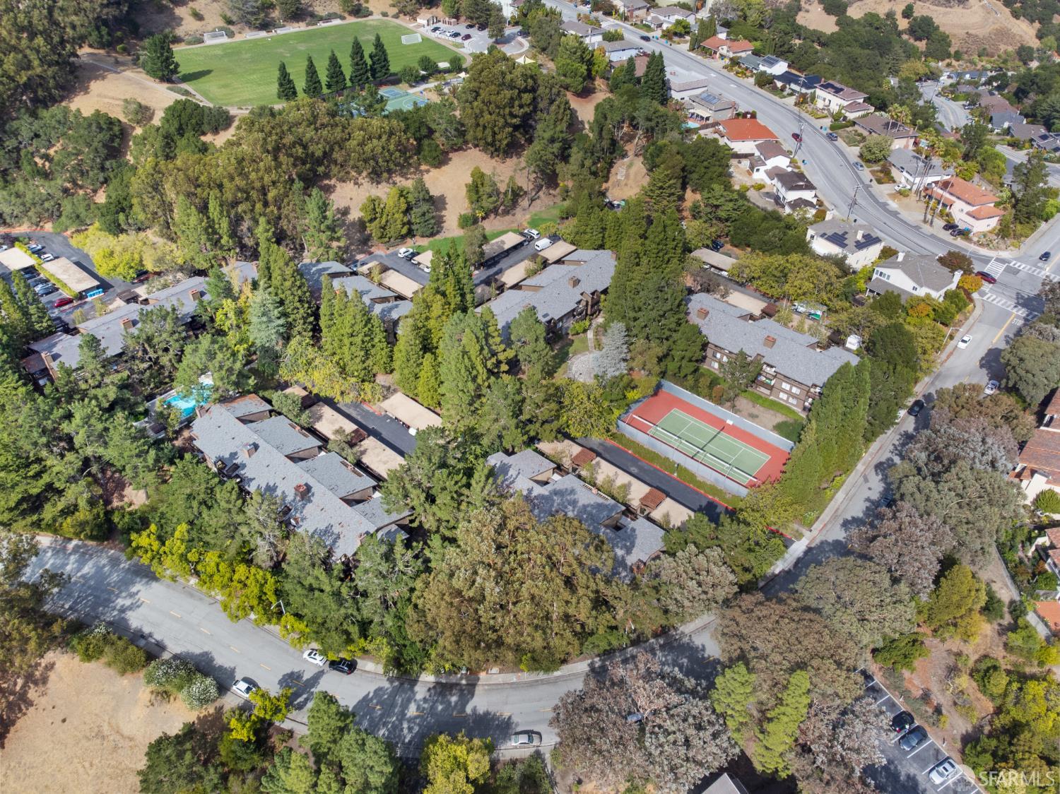 Detail Gallery Image 44 of 44 For 3374 Brittan Ave #13,  San Carlos,  CA 94070 - 3 Beds | 2 Baths