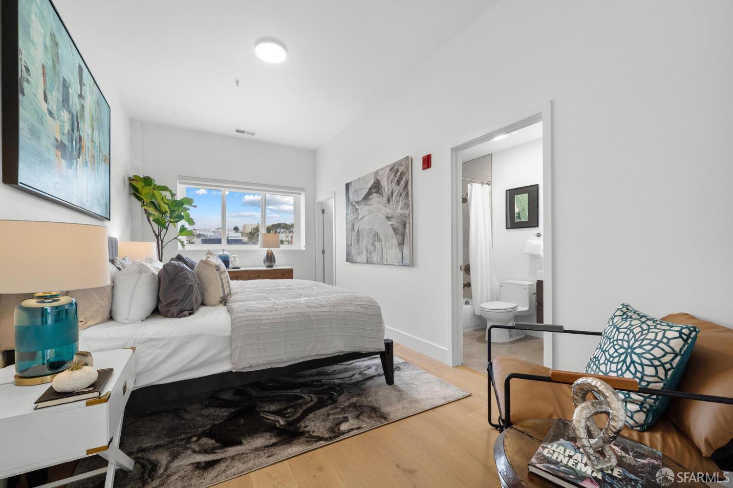 Detail Gallery Image 20 of 47 For 2418 20th Ave #101,  San Francisco,  CA 94116 - 2 Beds | 2 Baths
