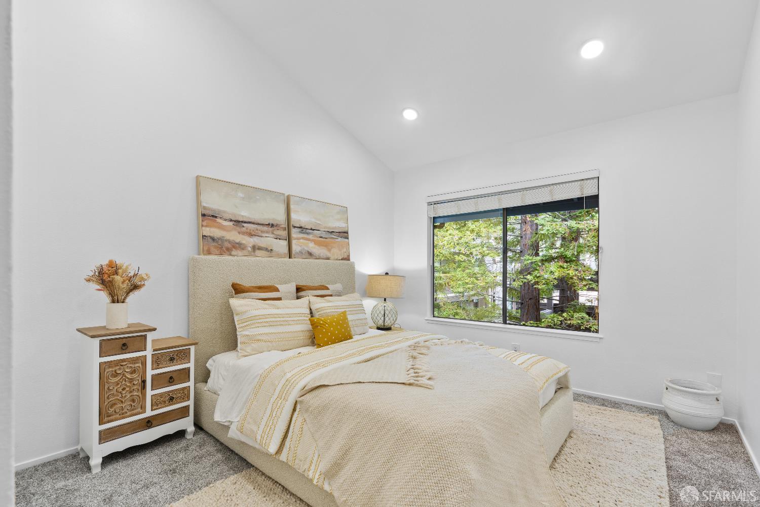 Detail Gallery Image 21 of 44 For 3374 Brittan Ave #13,  San Carlos,  CA 94070 - 3 Beds | 2 Baths