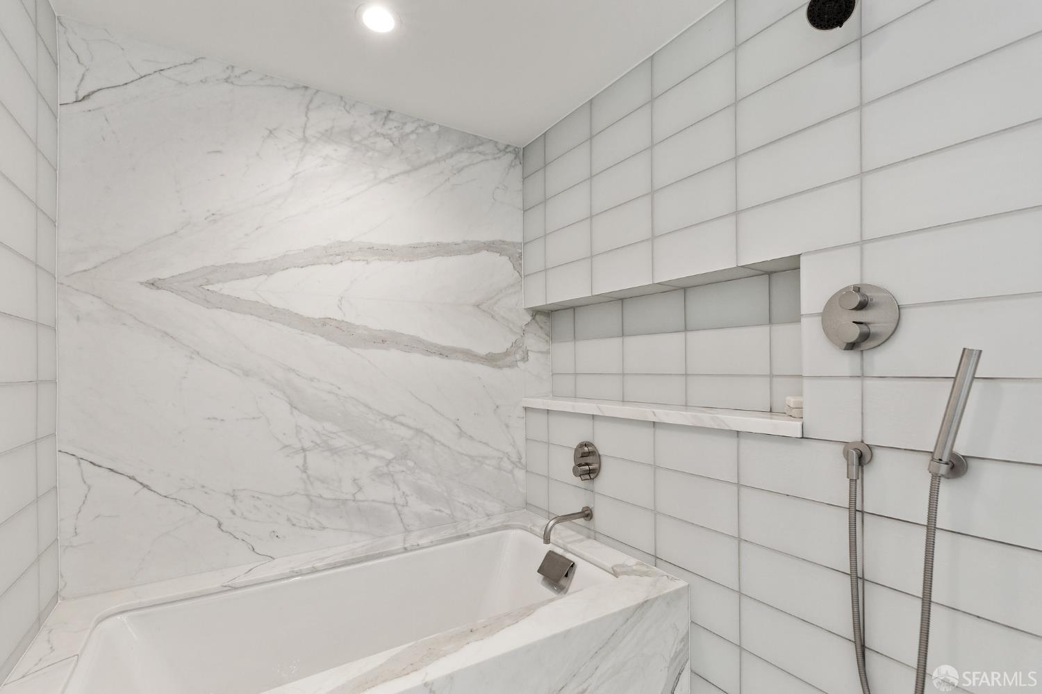 Detail Gallery Image 59 of 83 For 1338 Filbert St a,  San Francisco,  CA 94109 - 4 Beds | 4 Baths