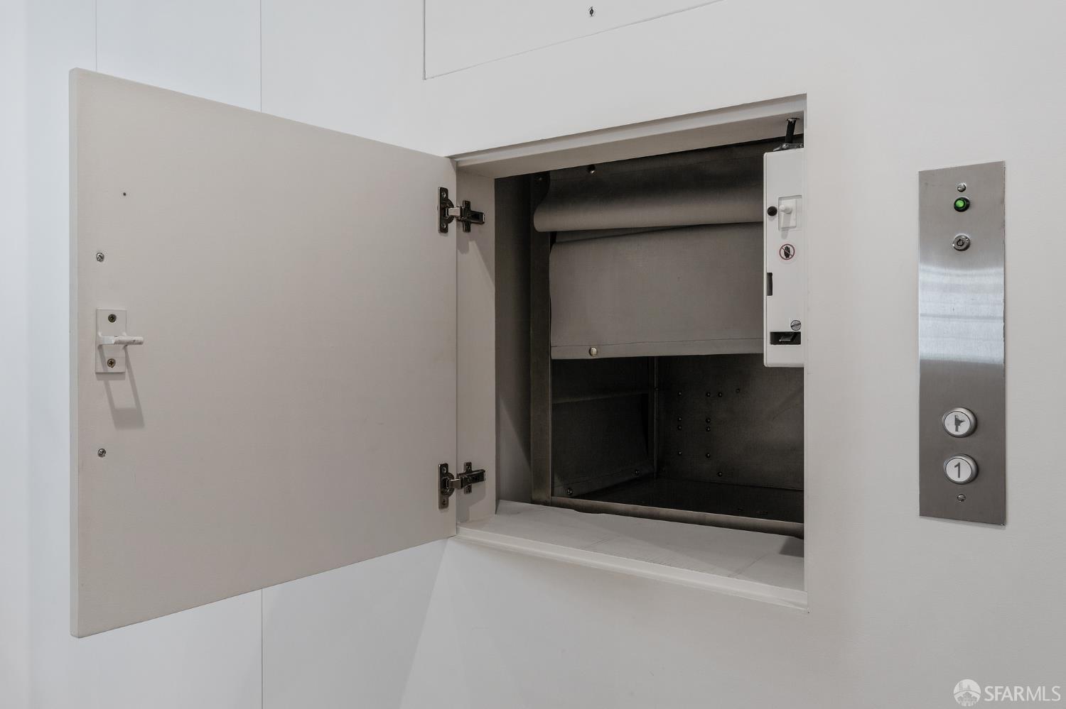 Detail Gallery Image 44 of 83 For 1338 Filbert St a,  San Francisco,  CA 94109 - 4 Beds | 4 Baths