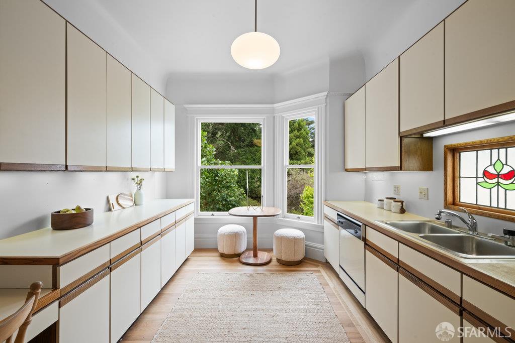 Detail Gallery Image 39 of 69 For 171 E Buena Vista Ave, San Francisco,  CA 94117 - 3 Beds | 2 Baths