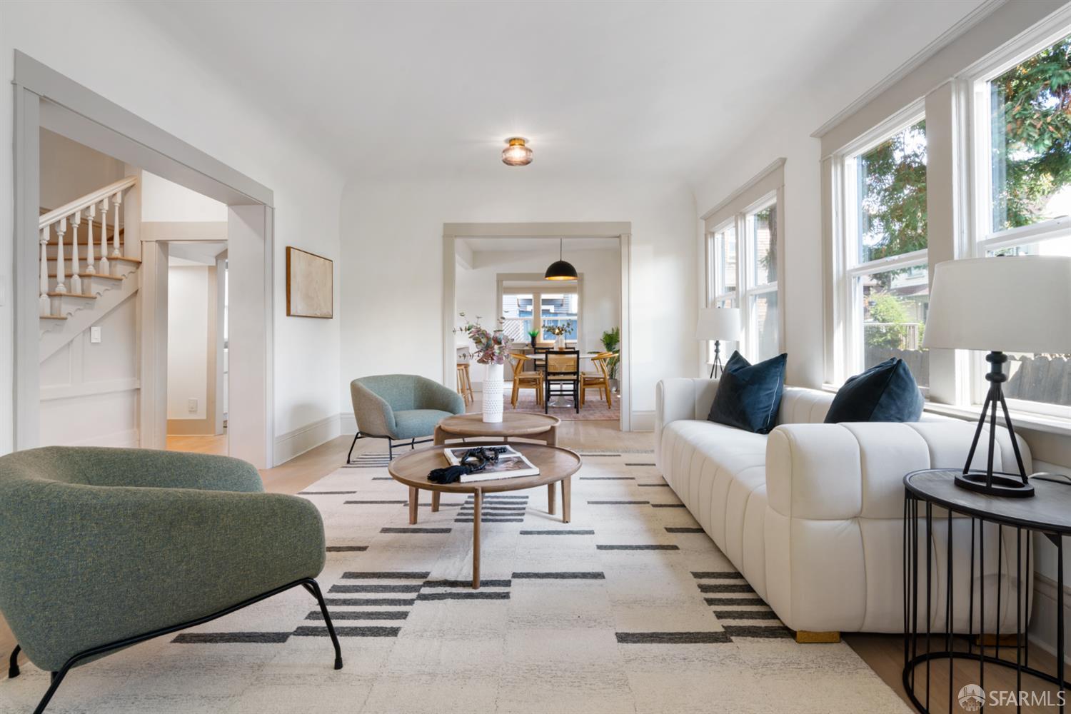 Detail Gallery Image 5 of 28 For 2533 Grant St, Berkeley,  CA 94703 - 4 Beds | 3 Baths