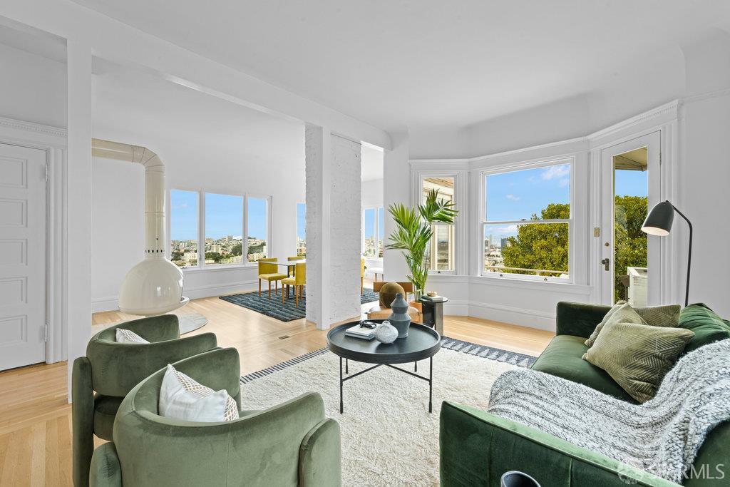 Detail Gallery Image 10 of 69 For 171 E Buena Vista Ave, San Francisco,  CA 94117 - 3 Beds | 2 Baths