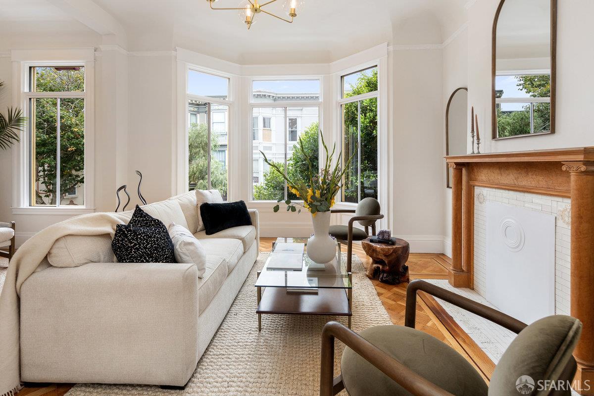 Detail Gallery Image 18 of 42 For 221 Scott St, San Francisco,  CA 94117 - – Beds | – Baths