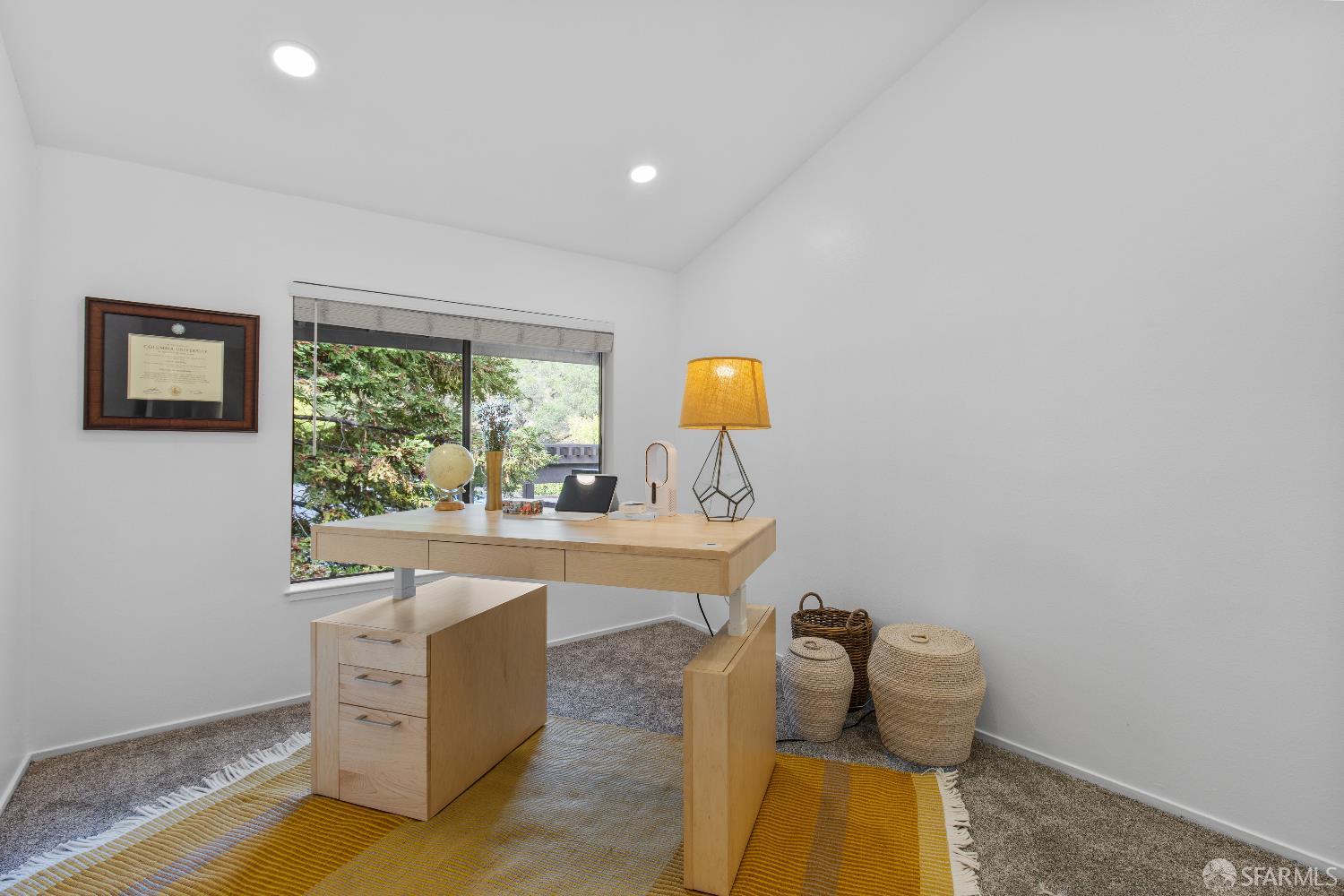 Detail Gallery Image 23 of 44 For 3374 Brittan Ave #13,  San Carlos,  CA 94070 - 3 Beds | 2 Baths
