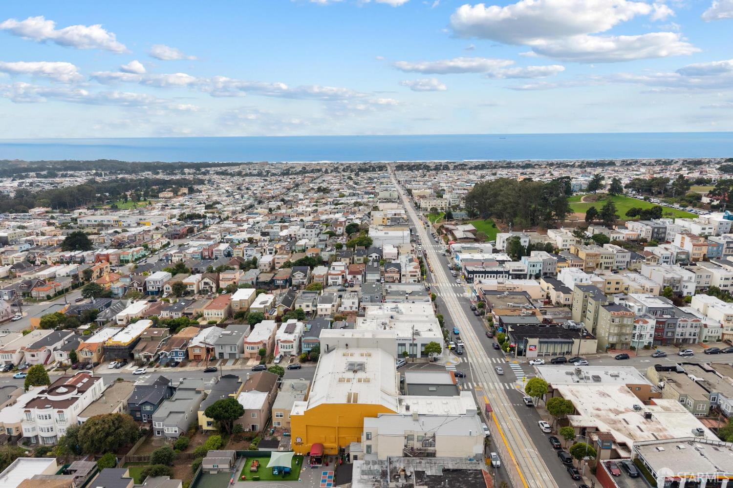 Detail Gallery Image 38 of 47 For 2418 20th Ave #101,  San Francisco,  CA 94116 - 2 Beds | 2 Baths