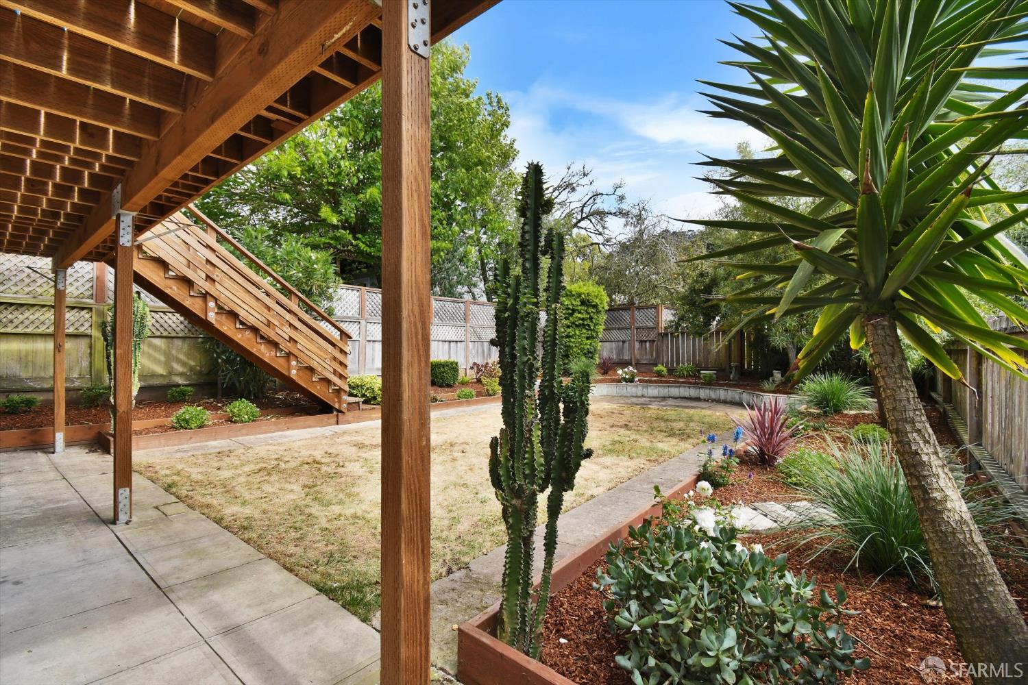 Detail Gallery Image 49 of 53 For 2116 18th Ave, San Francisco,  CA 94116 - 4 Beds | 3 Baths