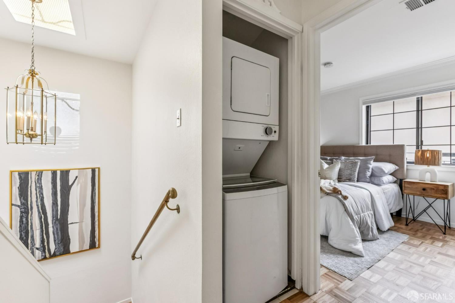 Detail Gallery Image 30 of 36 For 1421 El Camino Real #6,  Burlingame,  CA 94010 - 2 Beds | 2 Baths