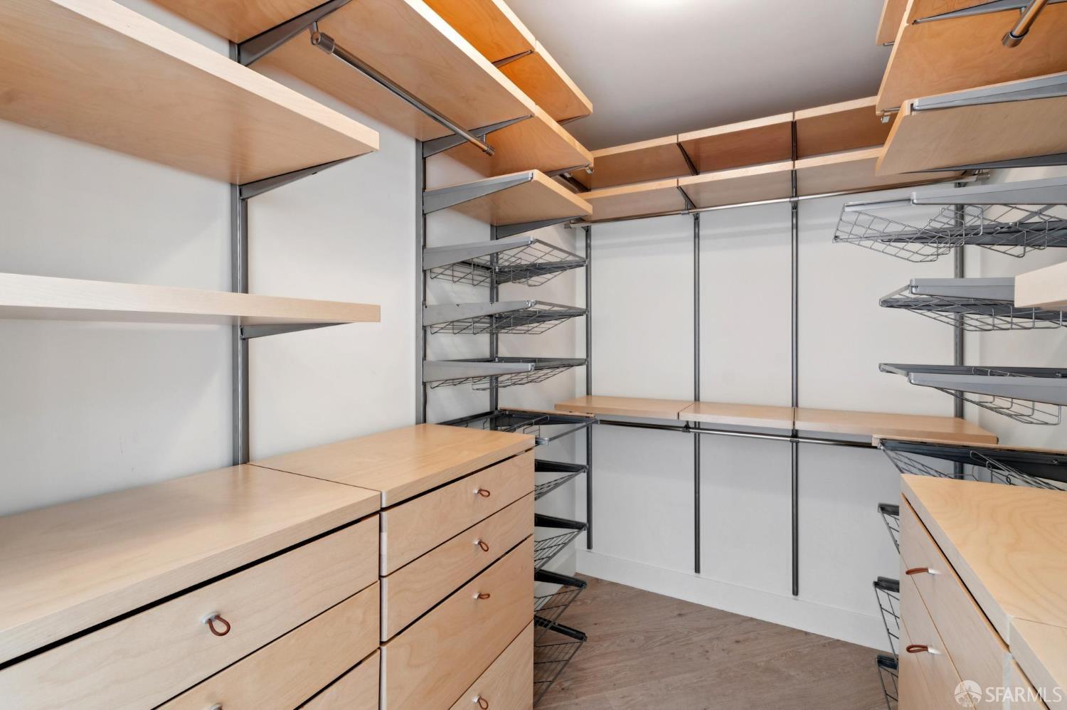 Detail Gallery Image 28 of 41 For 201 Folsom St 35a,  San Francisco,  CA 94105 - 2 Beds | 2 Baths