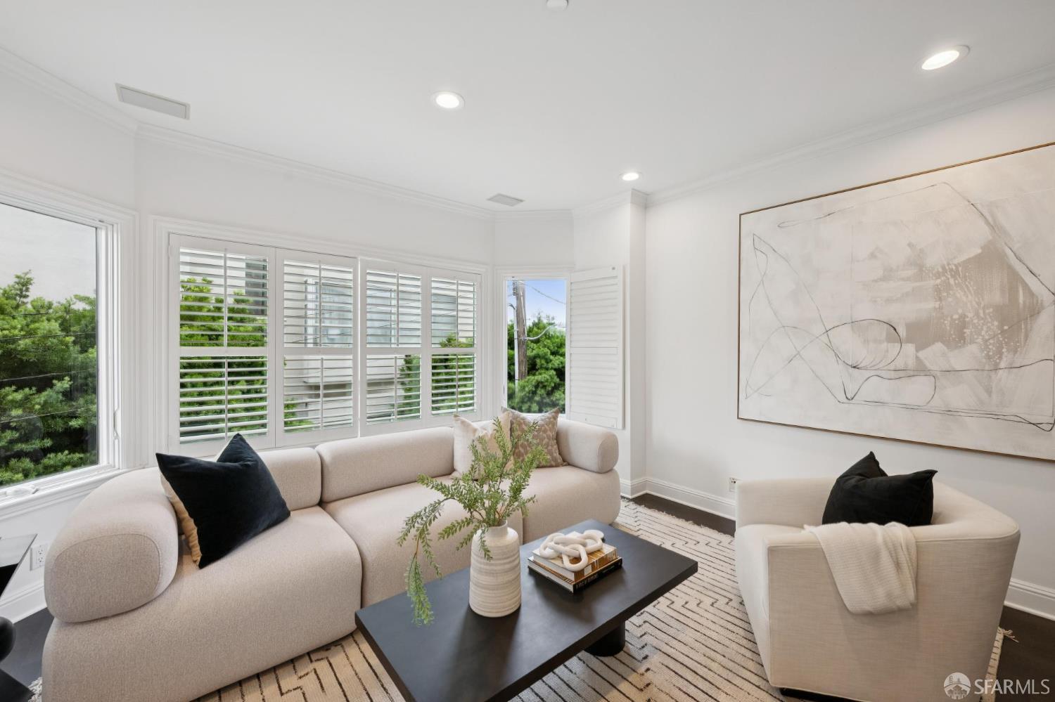 Photo #3: 425078733 Listing 