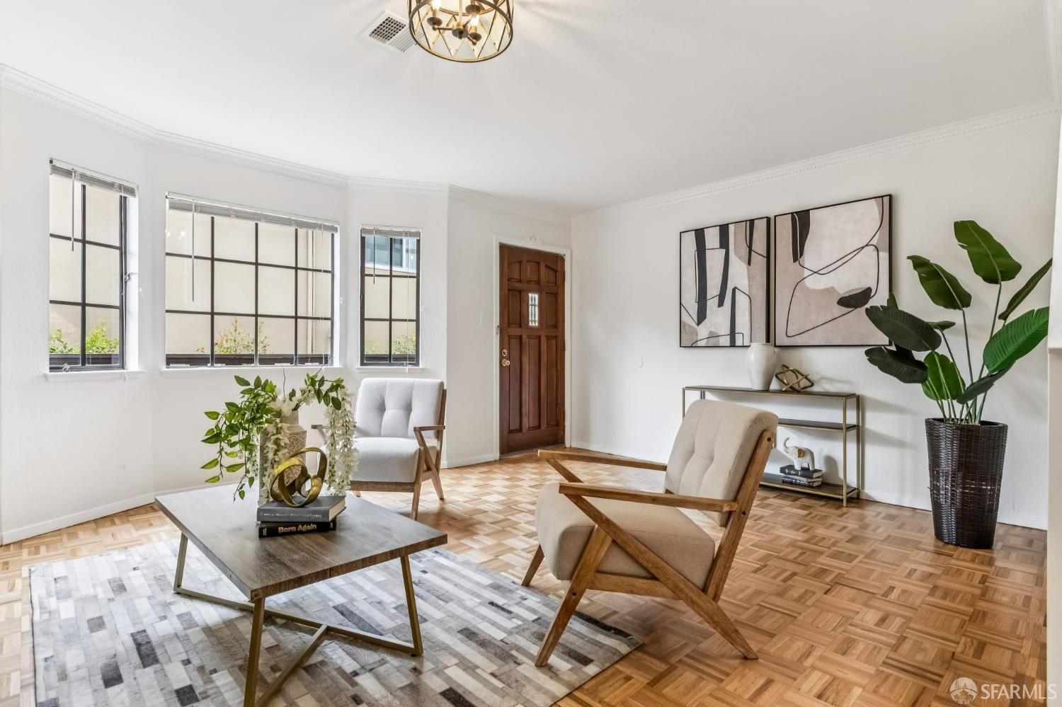 Detail Gallery Image 2 of 36 For 1421 El Camino Real #6,  Burlingame,  CA 94010 - 2 Beds | 2 Baths