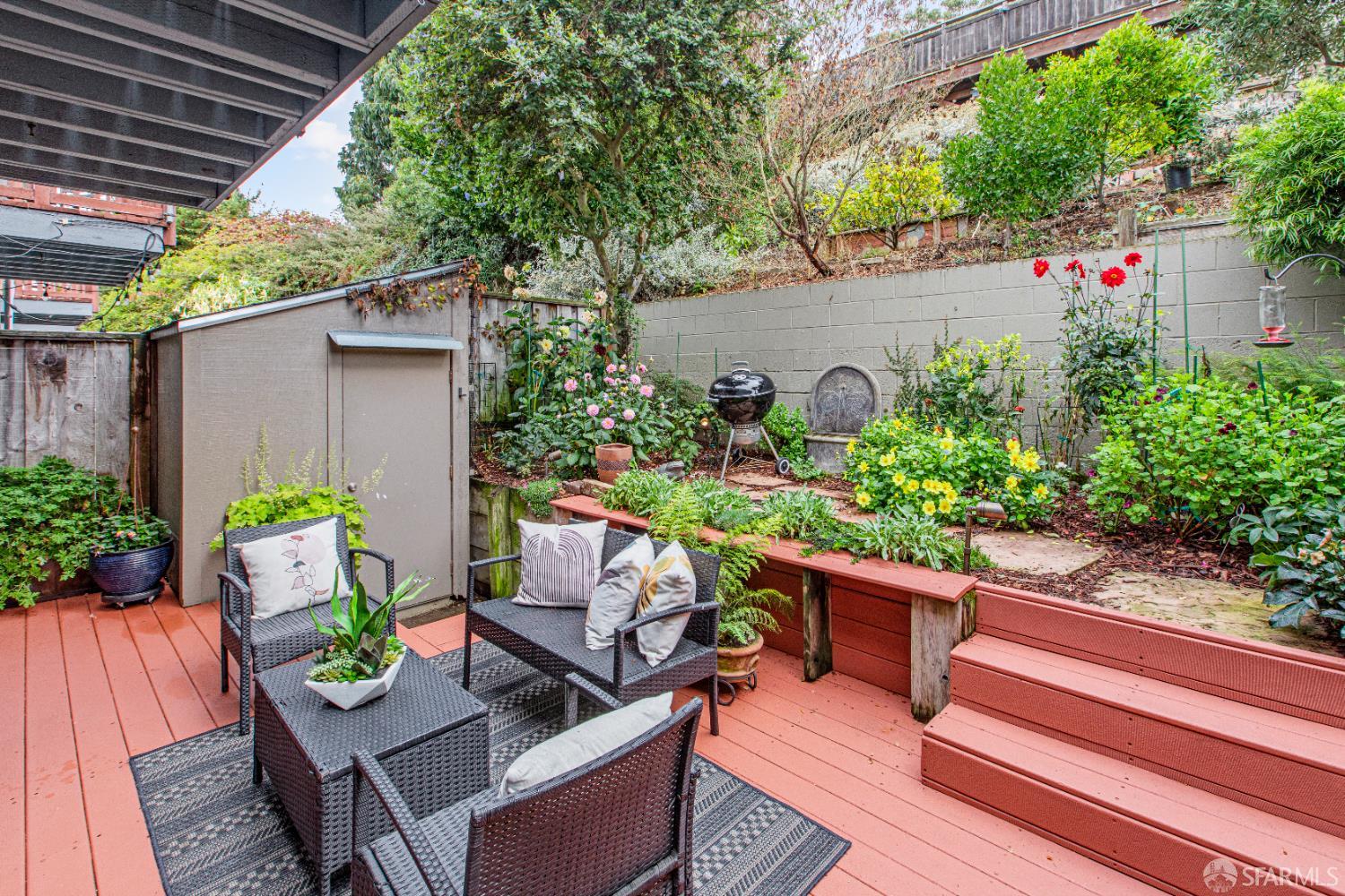 Detail Gallery Image 33 of 41 For 927 Linda Mar Blvd, Pacifica,  CA 94044 - 2 Beds | 2 Baths