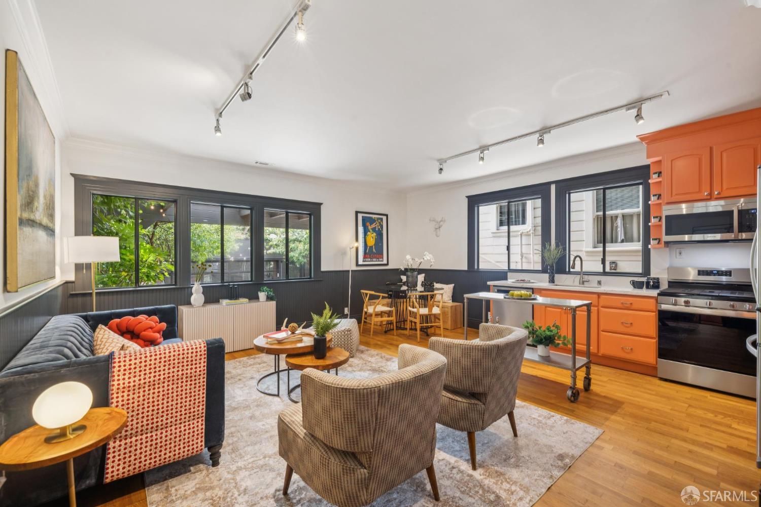 Photo #6: 425078063 Listing 