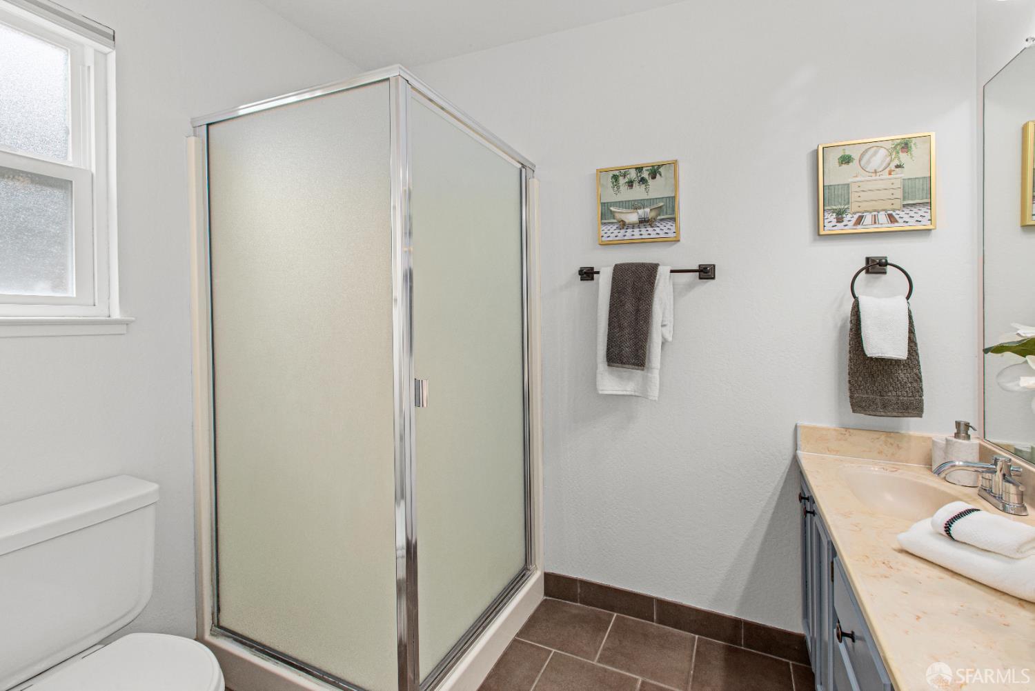 Detail Gallery Image 23 of 41 For 927 Linda Mar Blvd, Pacifica,  CA 94044 - 2 Beds | 2 Baths