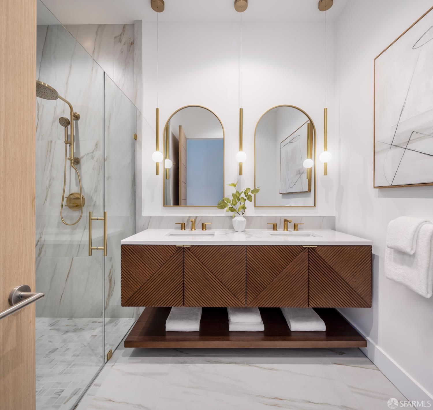 Photo #11: 425078762 Listing: Photo #11