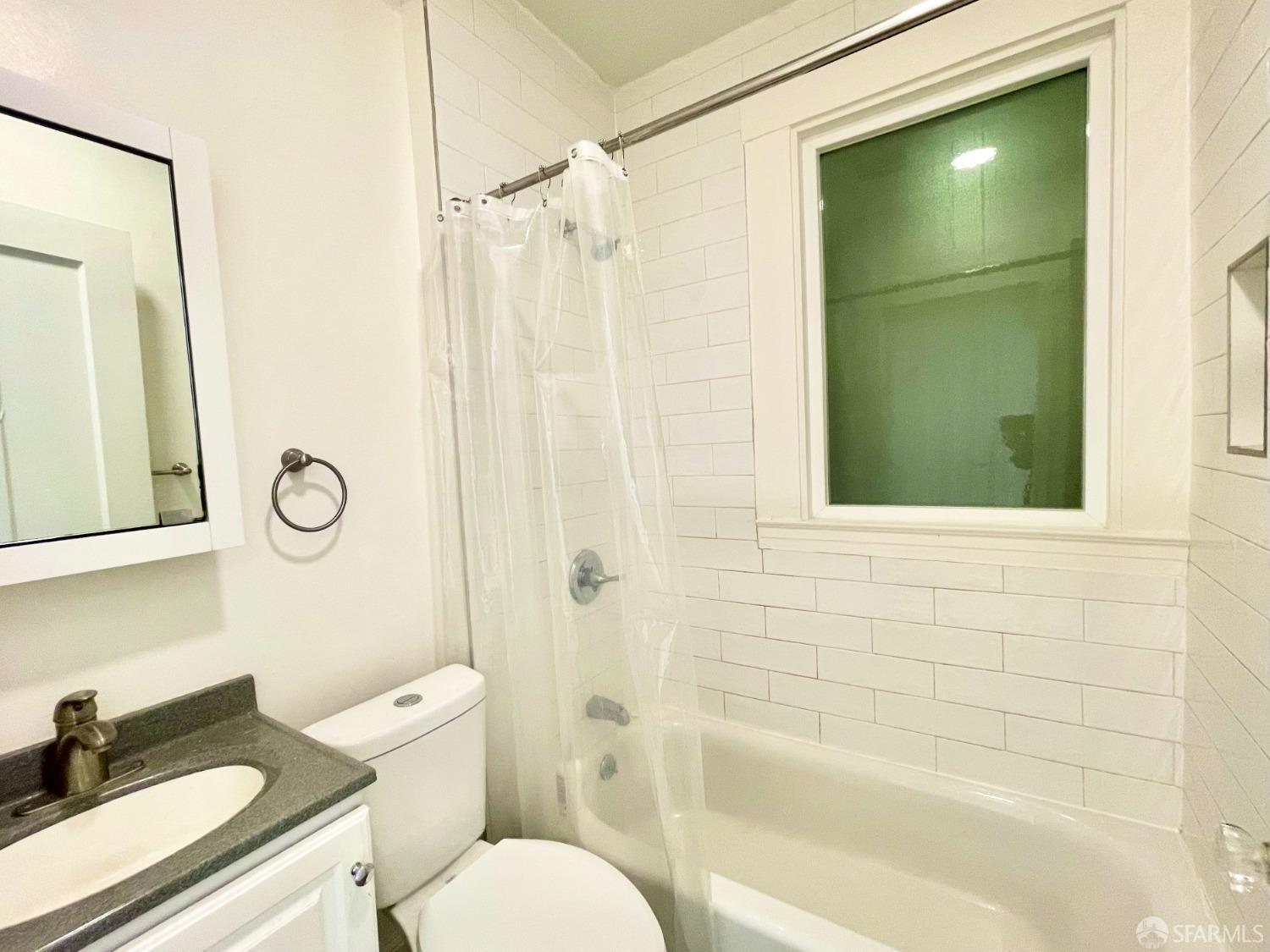 Detail Gallery Image 14 of 14 For 3410 22nd St #4,  San Francisco,  CA 94110 - 1 Beds | 1 Baths