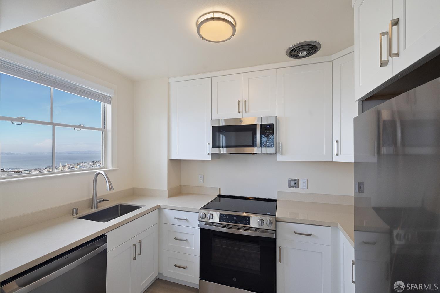 1330 Jones Street # 601