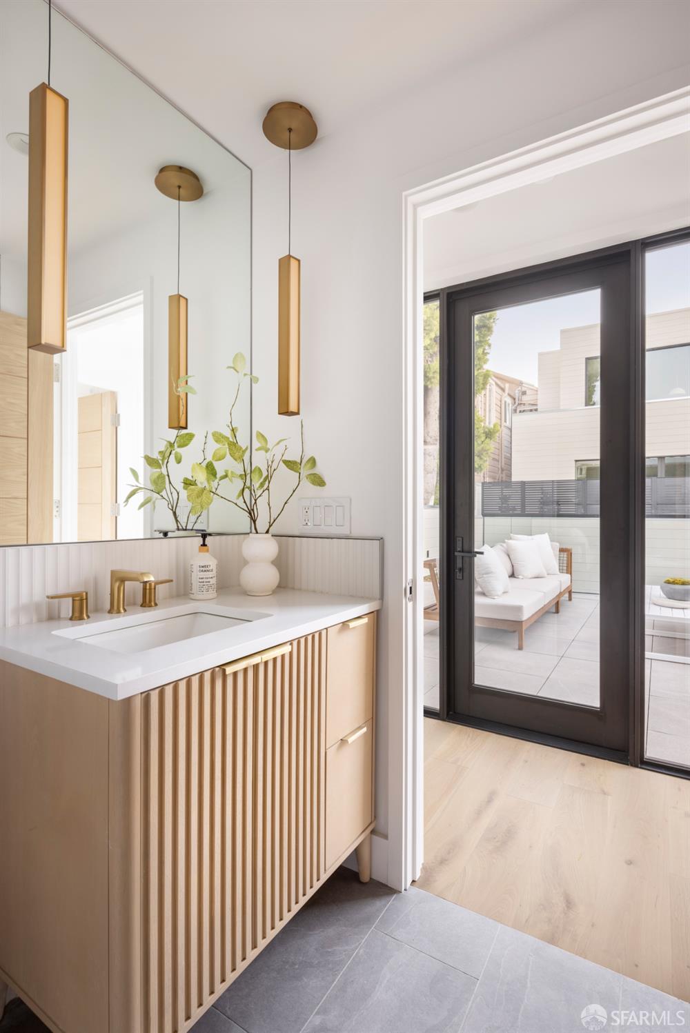 Photo #15: 425078762 Listing: Photo #15