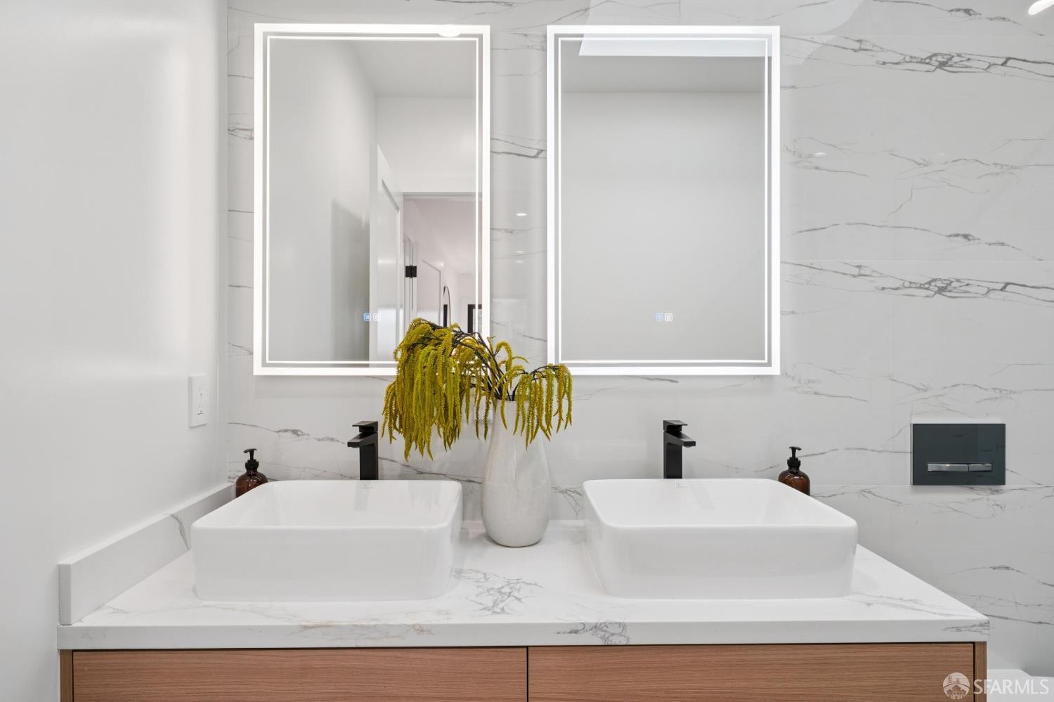 Detail Gallery Image 15 of 34 For 1726 30th Ave, San Francisco,  CA 94122 - 4 Beds | 4/1 Baths