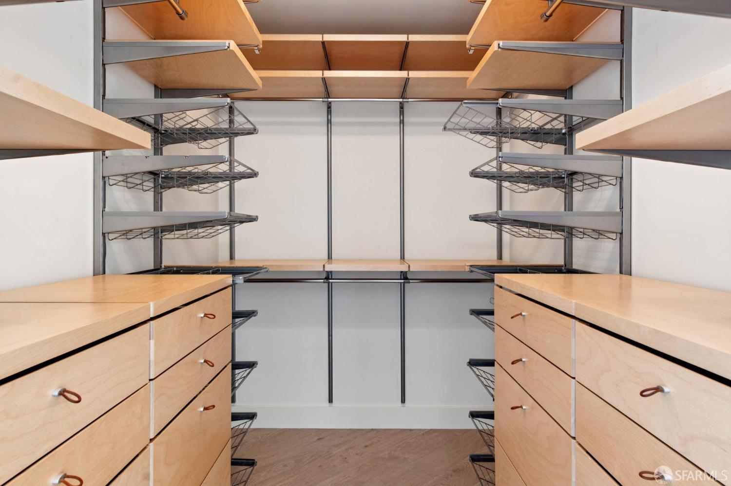 Detail Gallery Image 25 of 41 For 201 Folsom St 35a,  San Francisco,  CA 94105 - 2 Beds | 2 Baths