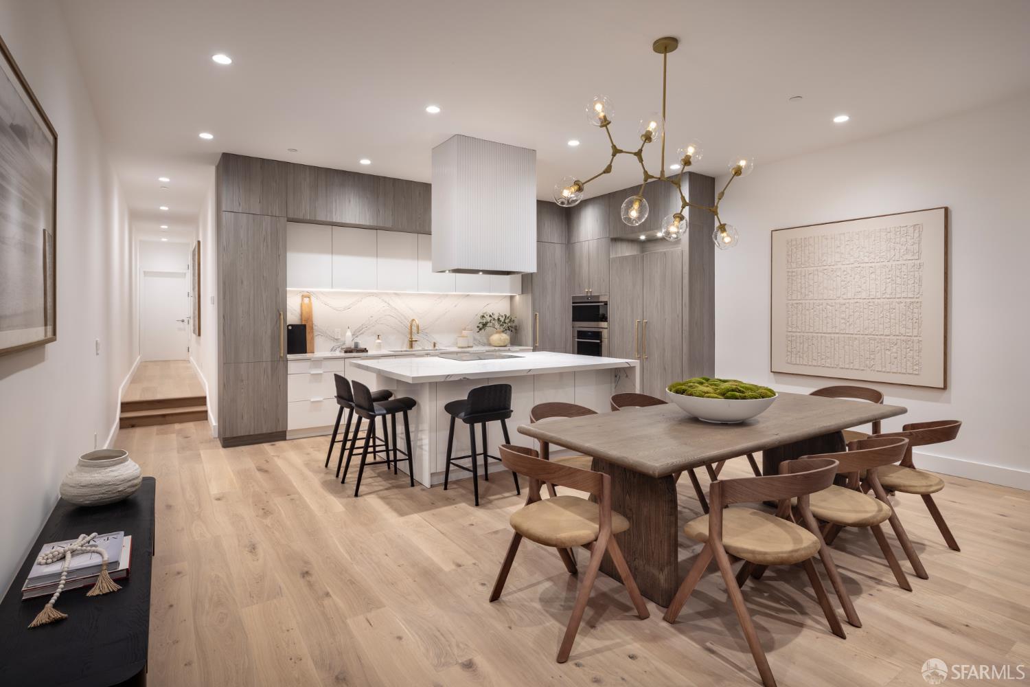 Photo #9: 425078762 Listing: Photo #9